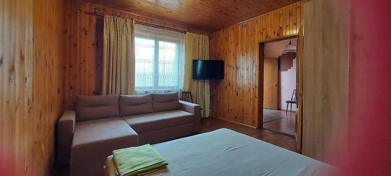 Holiday Home At Fedkovycha St. 基輔